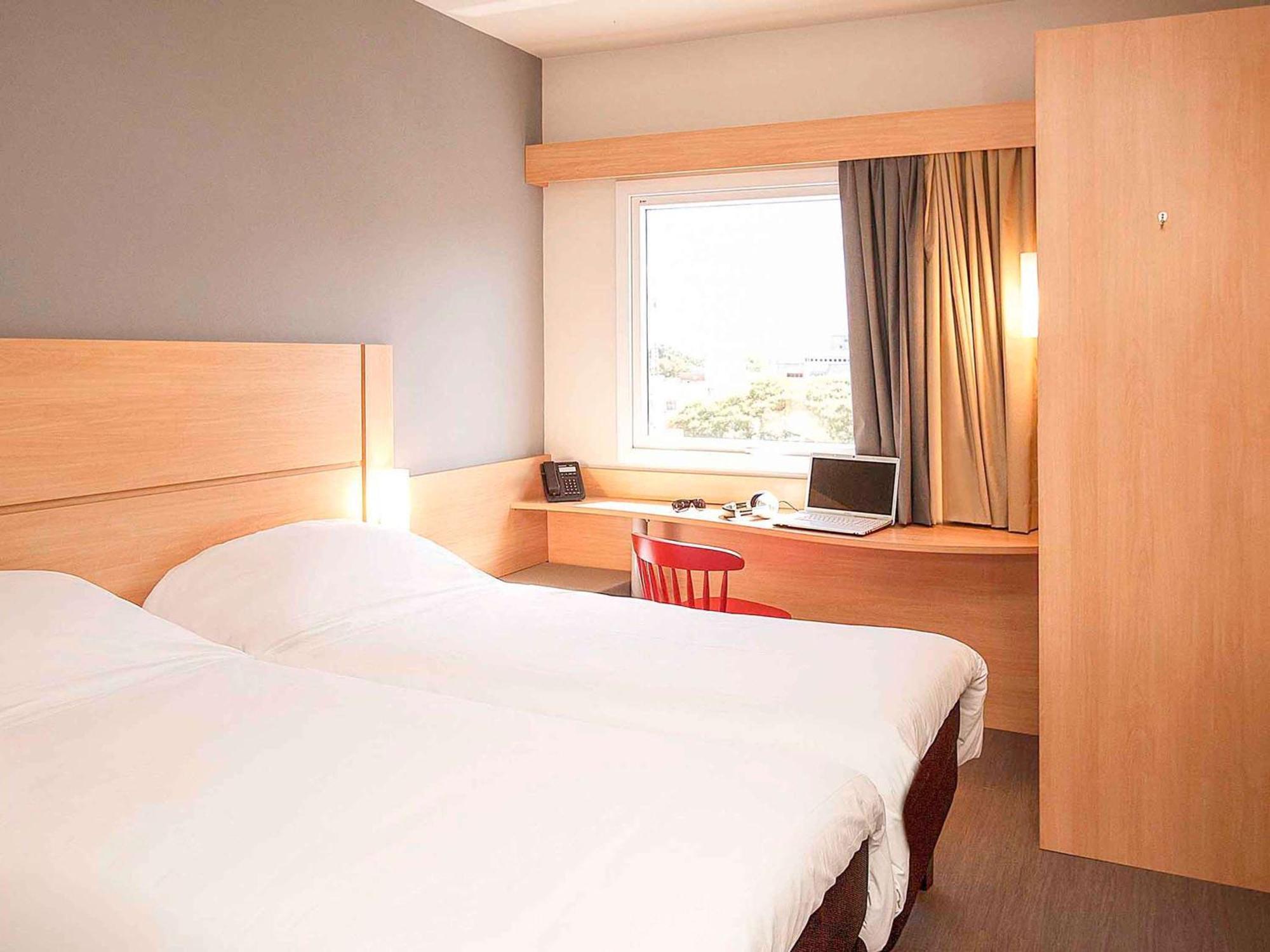 Ibis Montenegro Luaran gambar